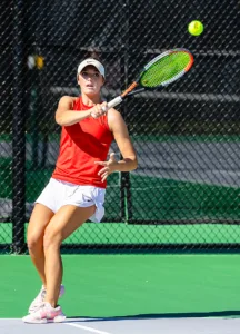 Little Cyclones stave off MHS